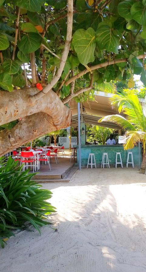 Idle Awhile Beach Hotel Negril Luaran gambar